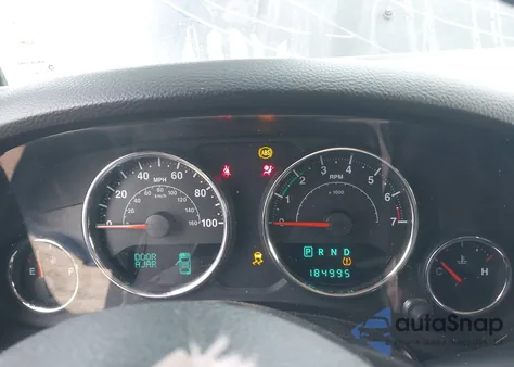 2014 Jeep Wrangler Unlimited Altitude z USA, uszkodzony, nr VIN 1C4HJWEG3EL265946